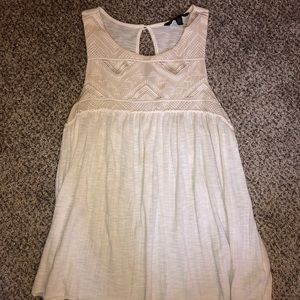 American Eagle embroidered top